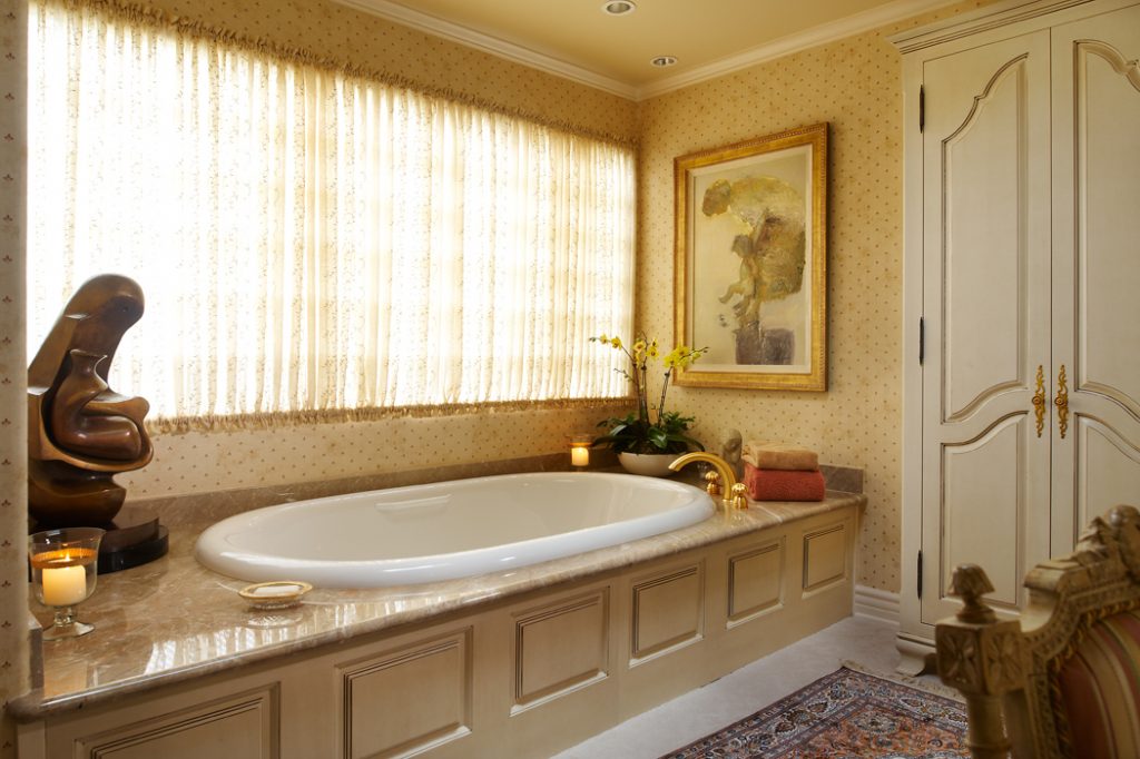 If you are looking for bath renovation in Rancho Santa Fe, CA, Wardell Builders is your best choice
